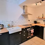 Lovely Seafront Apartment With Garden